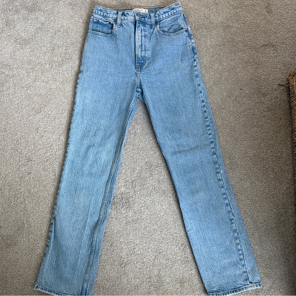 Women’s 90s Straight Ultra High Rise Jeans